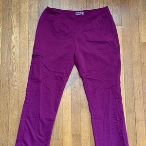 Women’s Scrubology Pants - Size Large